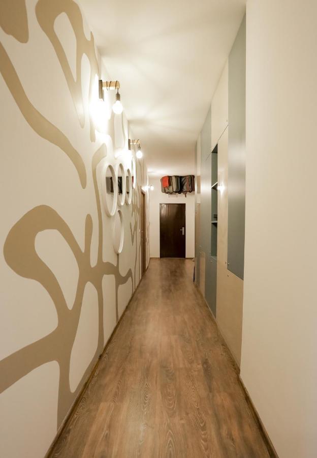 Different Apartments Ni Extérieur photo